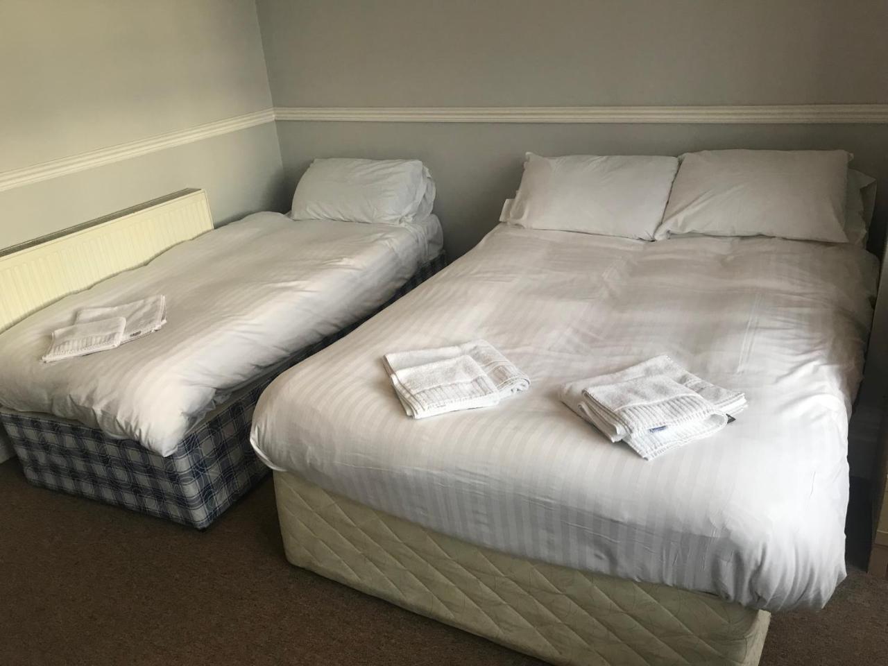 וולברהאמפטון Queen Victoria Hotel מראה חיצוני תמונה